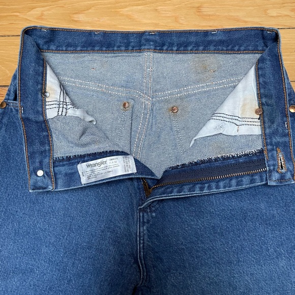 Wrangler Jeans 11x32 - Picture 6 of 6